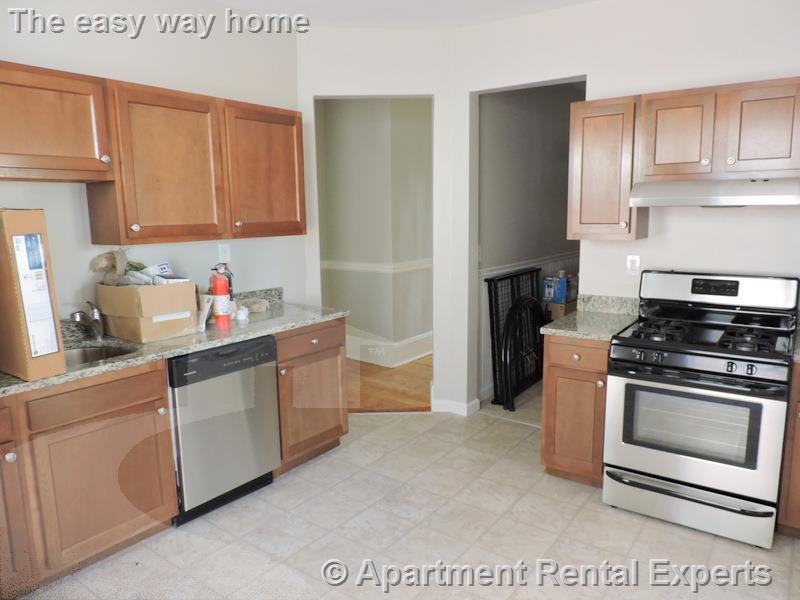 10 Pleasant St, Central Square