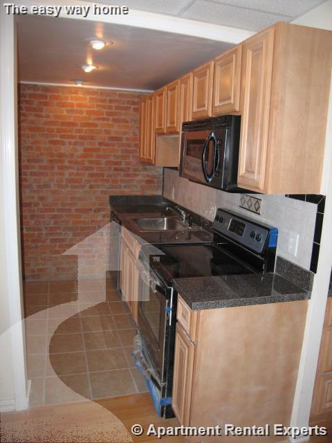 228 Western Ave, Central Square