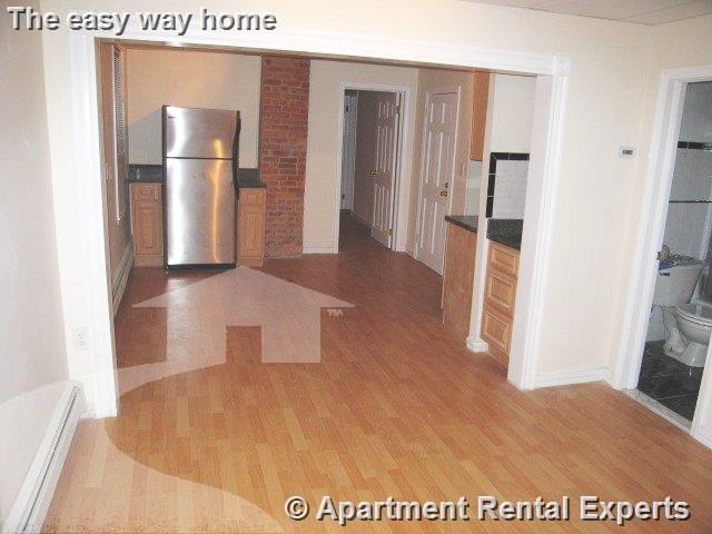 228 Western Ave, Central Square