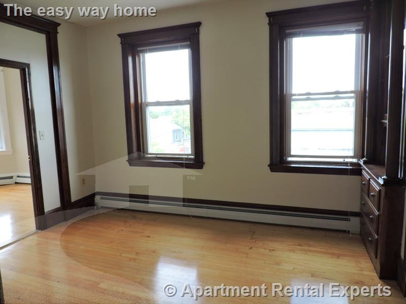 274 Brookline St, Cambridgeport