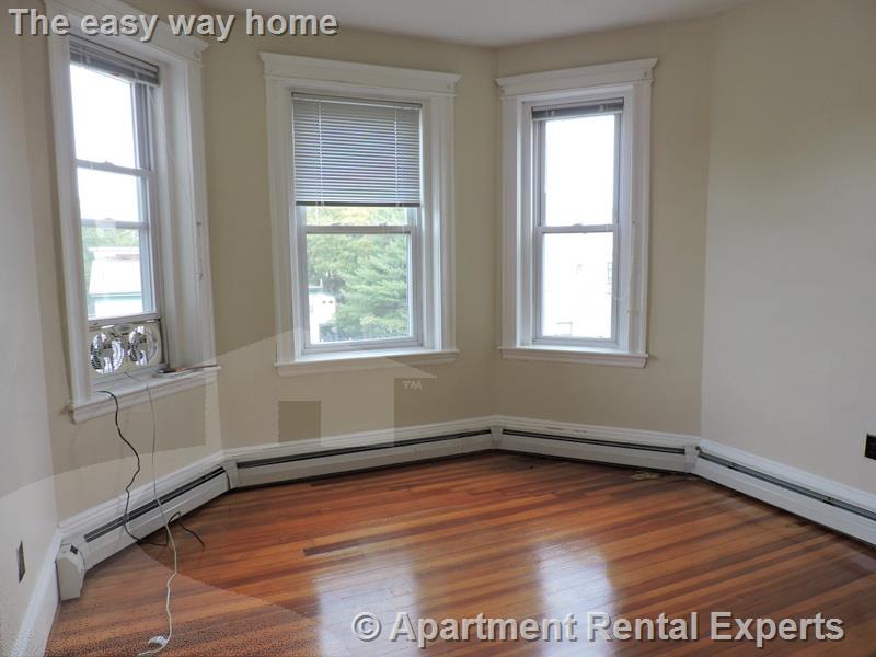 274 Brookline St, Cambridgeport