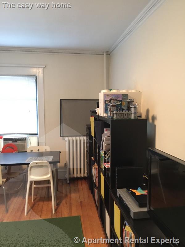 84 Prescott St, Harvard Square