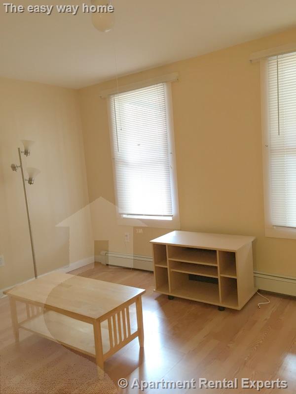 39 Adrian St, Union Square