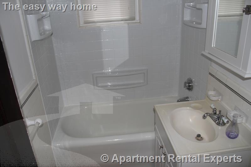 119 College Ave, Davis Square