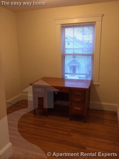 41 Upland Rd, Belmont