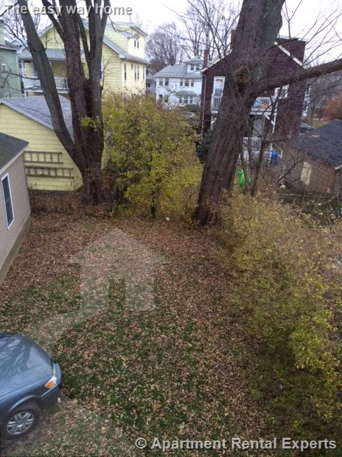 41 Upland Rd, Belmont