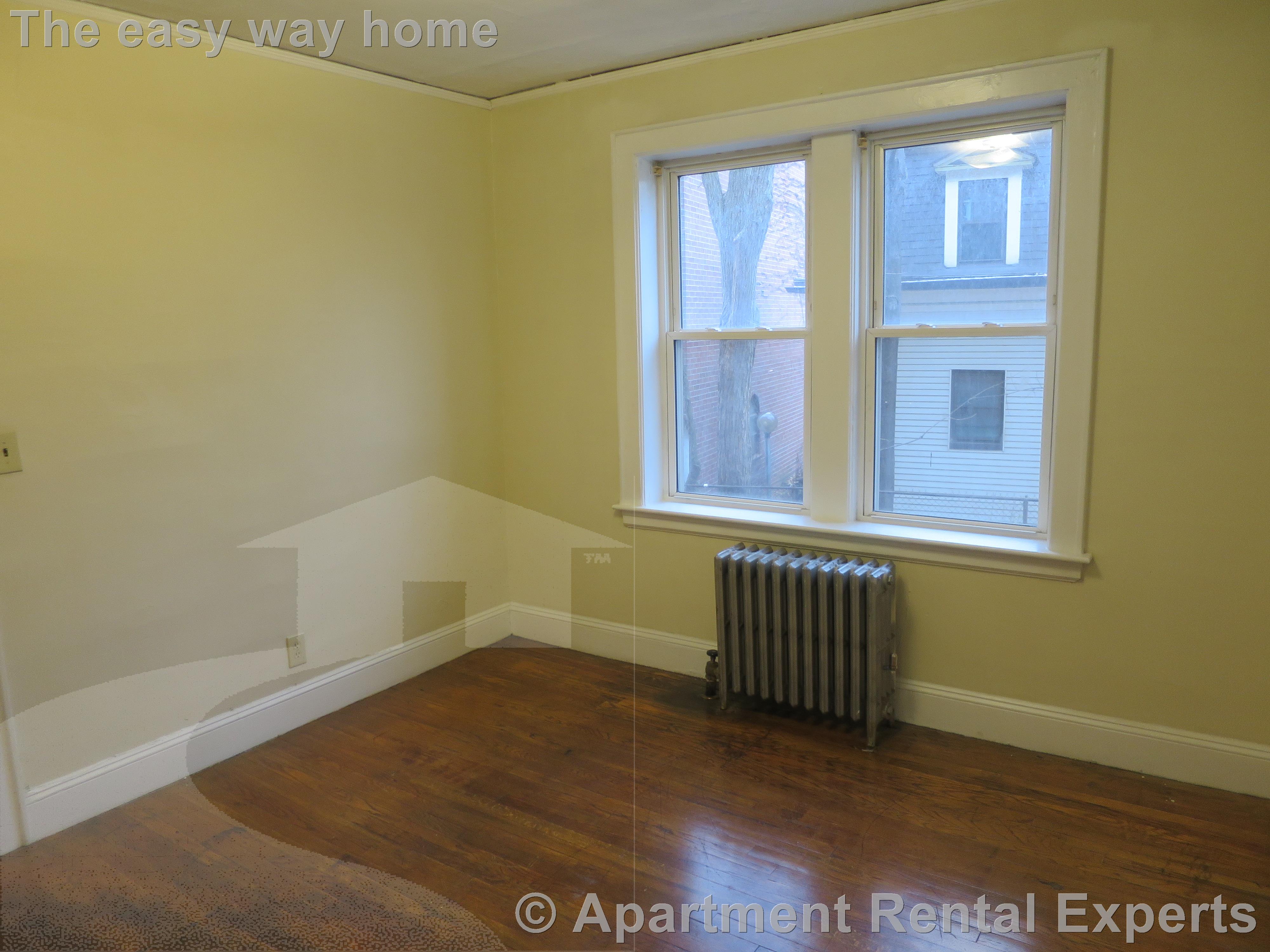 4 Cogswell Ave, Porter Square