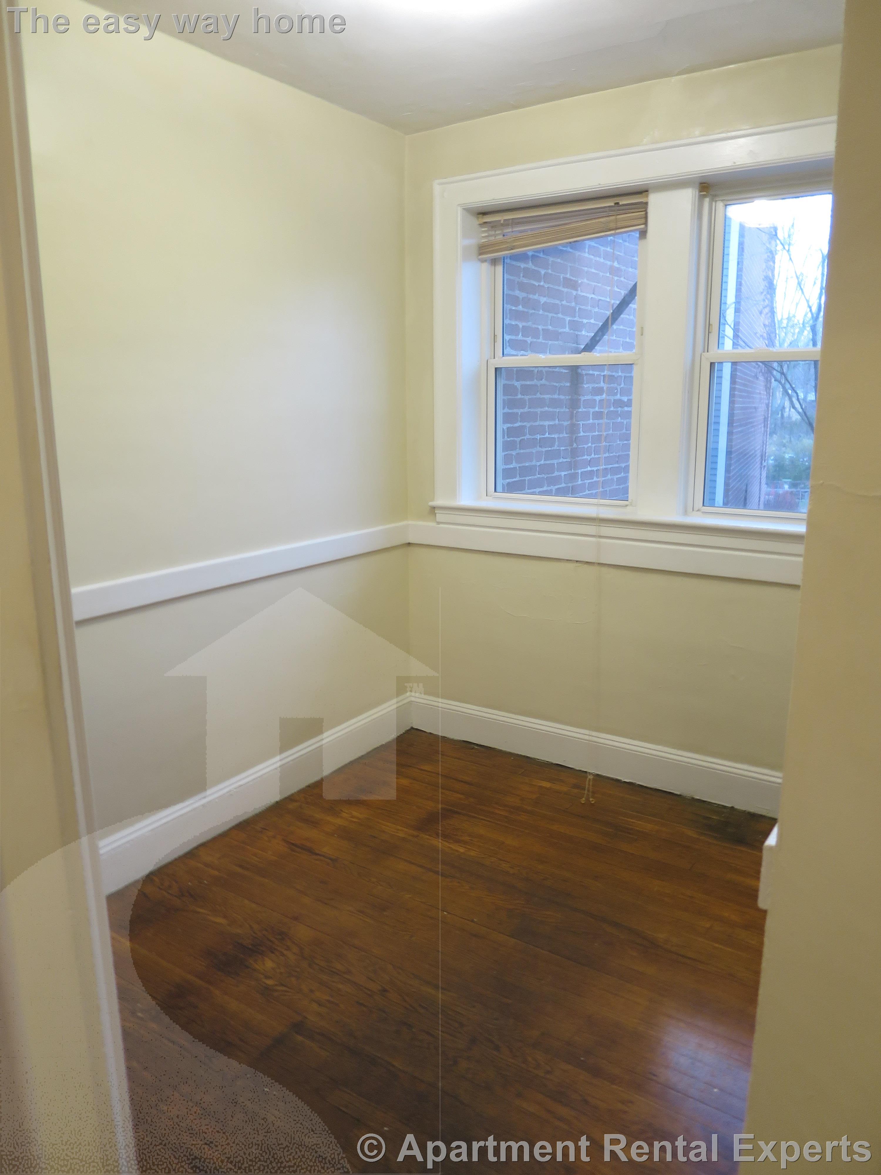 4 Cogswell Ave, Porter Square