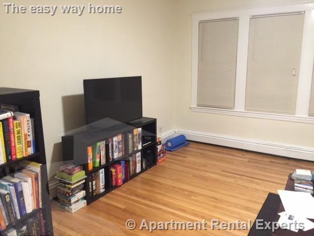 216 Massachusetts Ave, East Arlington