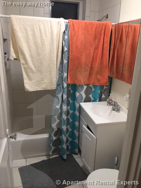 216 Massachusetts Ave, East Arlington