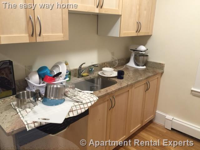 216 Massachusetts Ave, East Arlington