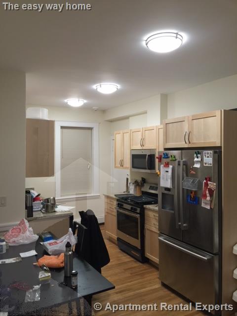 216 Massachusetts Ave, East Arlington