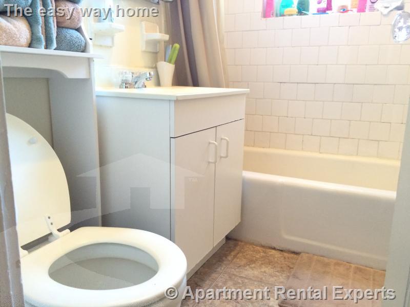 1622 Massachusetts Ave, Harvard Square