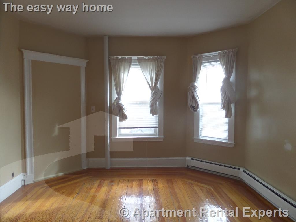 74 Pearson Ave, Davis Square