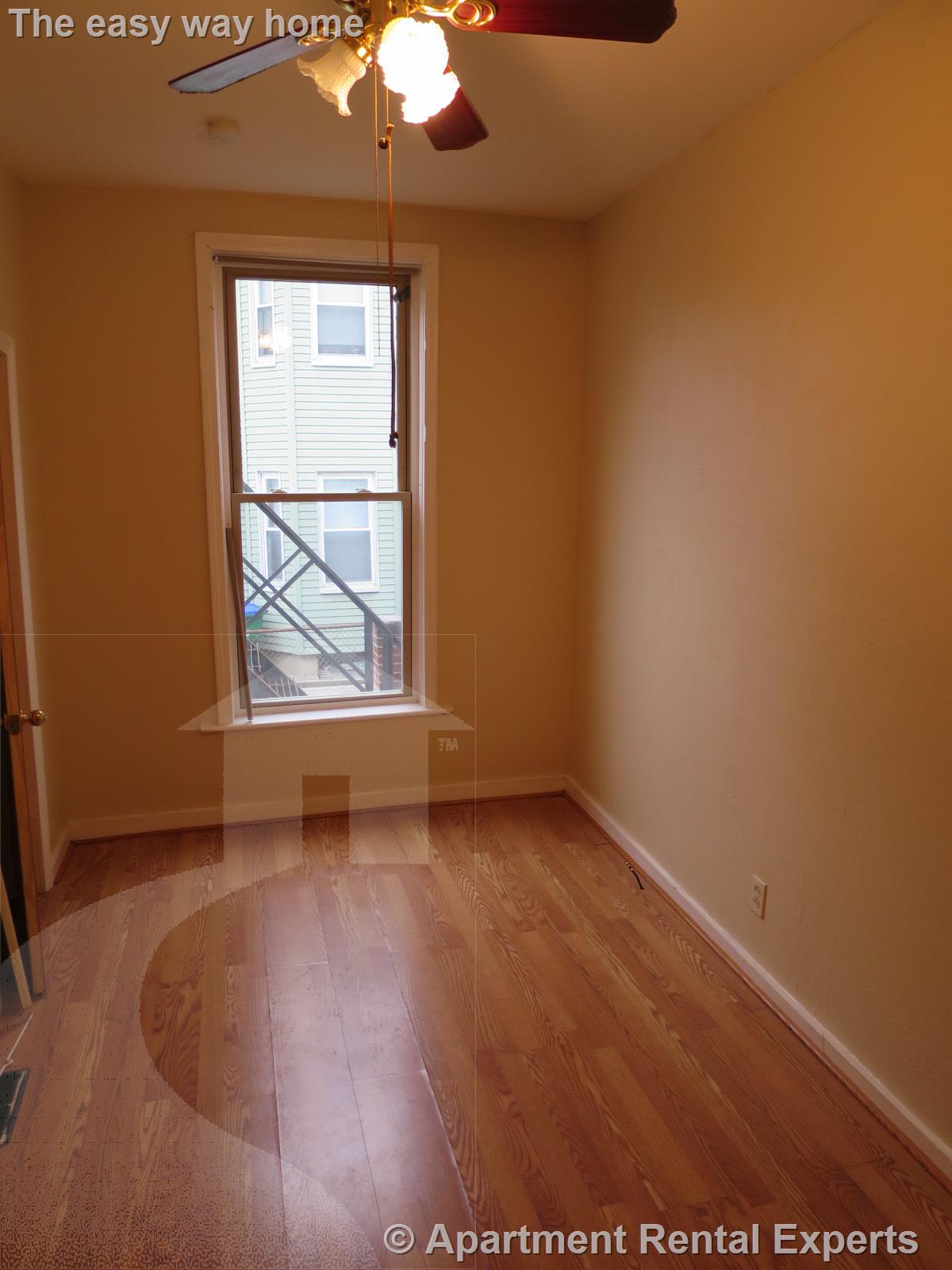 2 Sanger St, Magoun Square