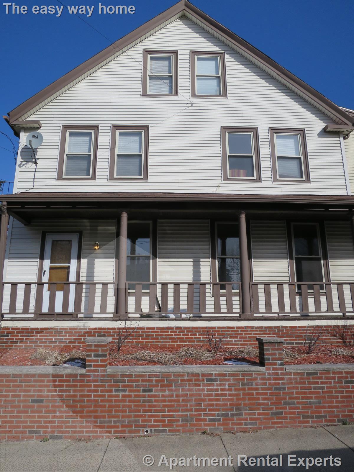 2 Sanger St, Magoun Square