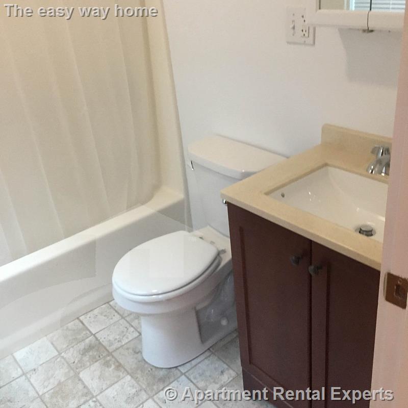 14 Garrison Ave, Teele Square