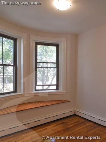 110 Willow St, Inman Square