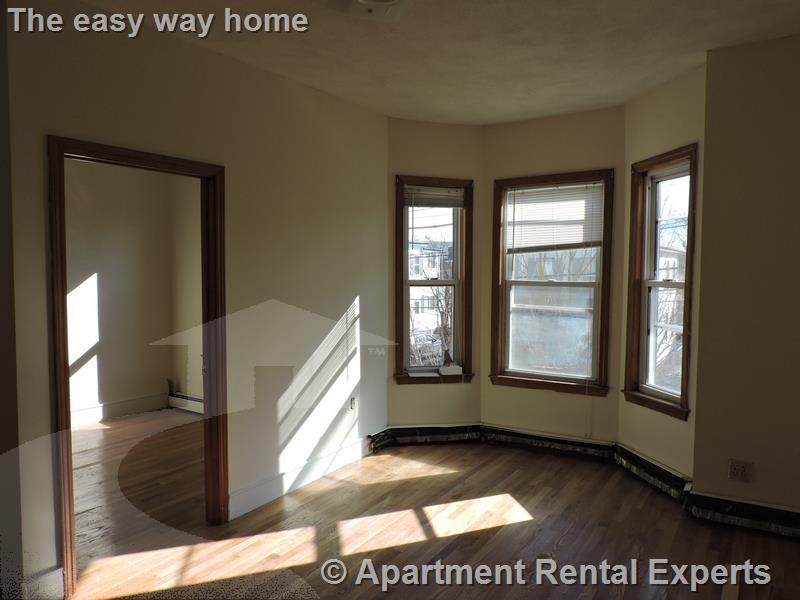 15 Concord Ave, Inman Square