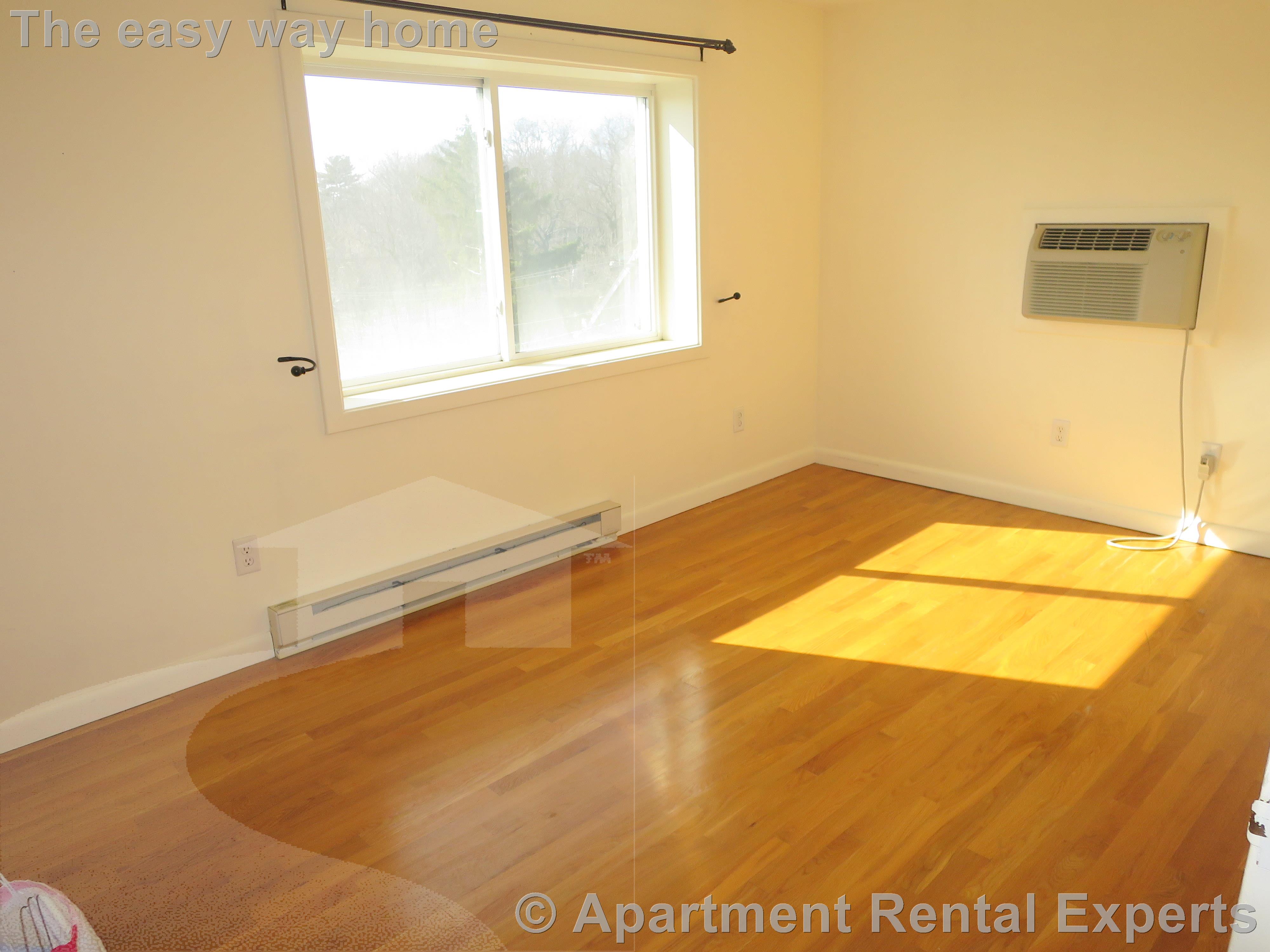 70 Park St, Ward Two