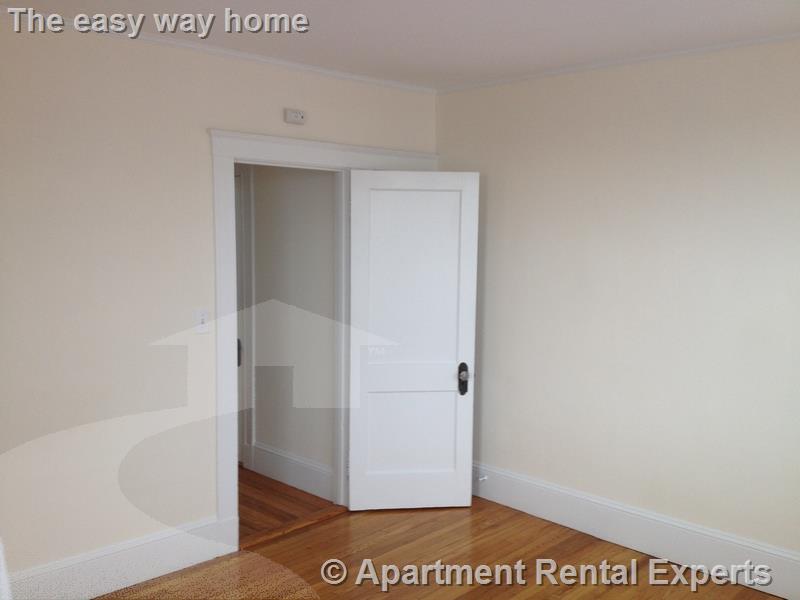 156-158 Summer St, Spring Hill