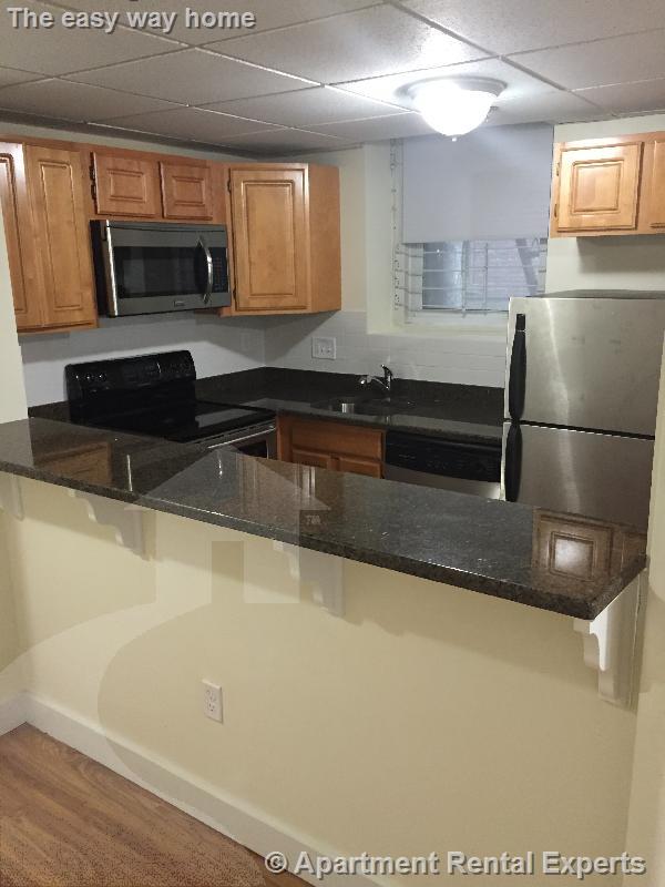 1616 Massachusetts Ave, Harvard Square