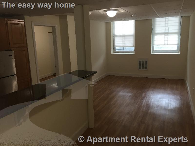 1616 Massachusetts Ave, Harvard Square