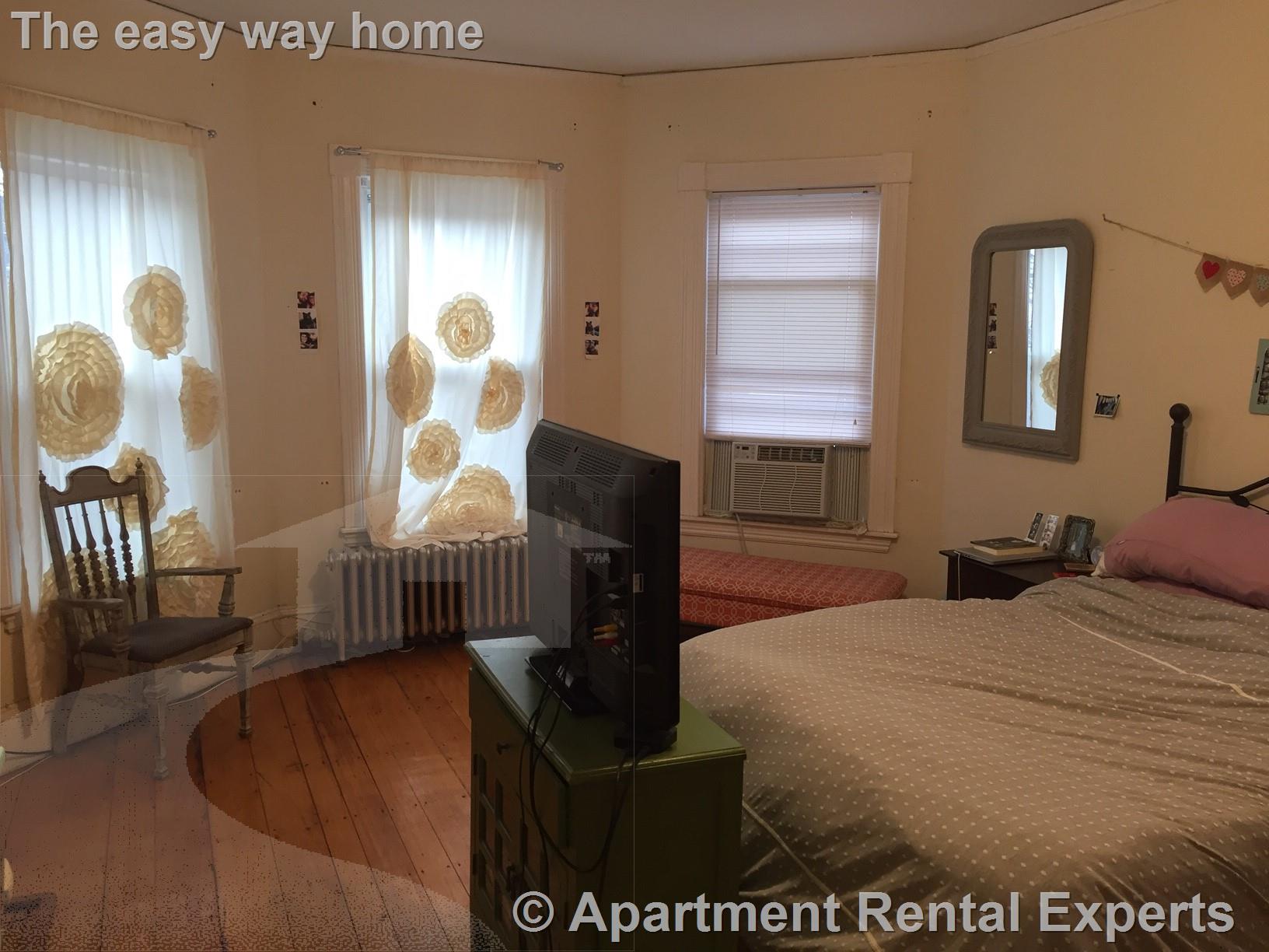 24 Linden Ave, Porter Square