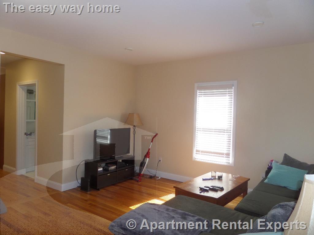 60 William St, Ball Square