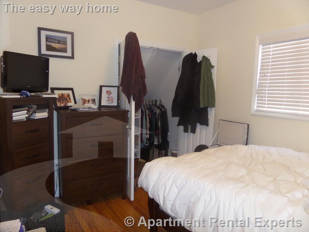 60 William St, Ball Square