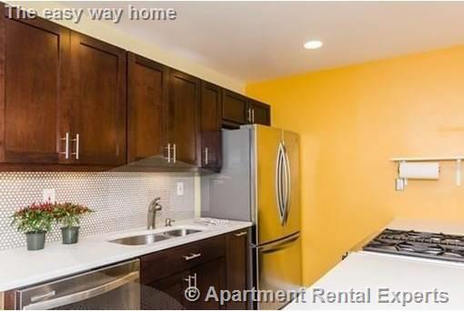 9 Fort Washington Pl, Cambridgeport