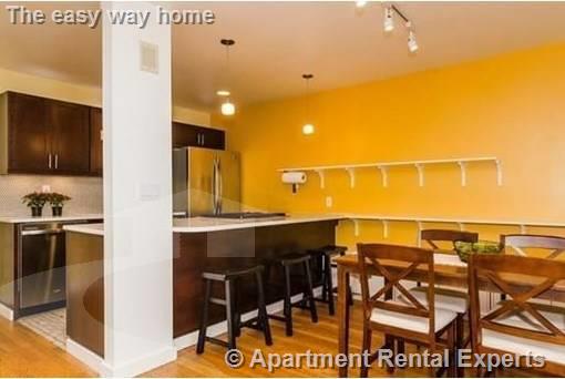 9 Fort Washington Pl, Cambridgeport