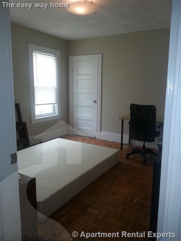 70 Willow St, Inman Square