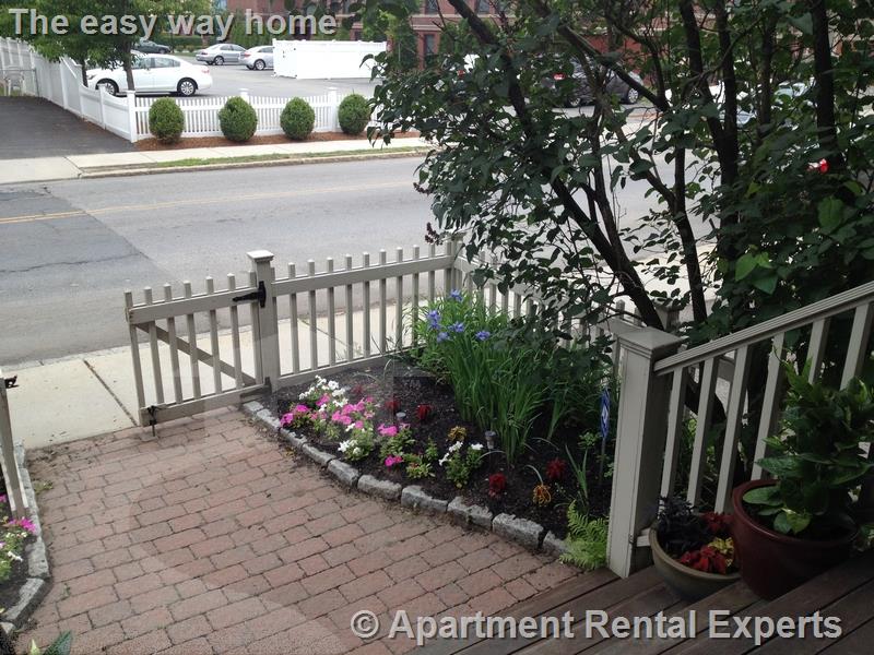 232 Harvard St, Powderhouse