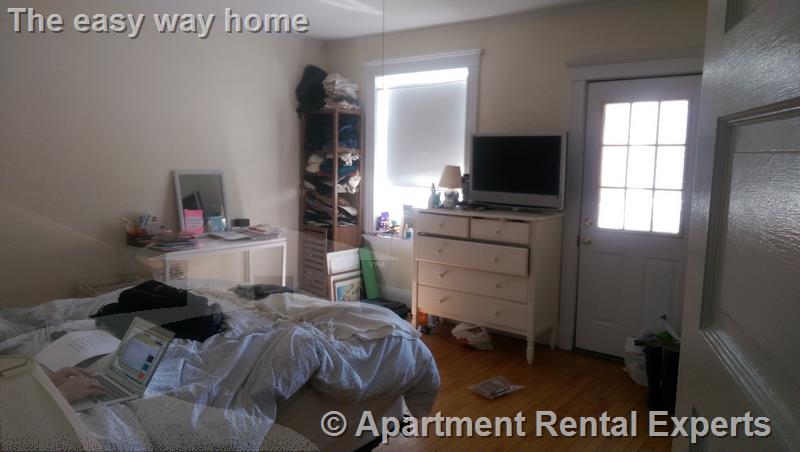 14 Centre St, Central Square