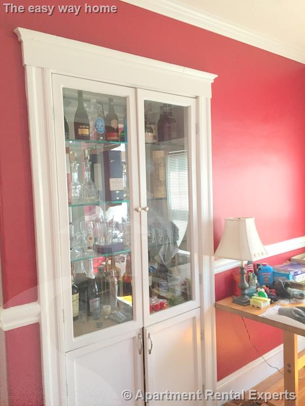 26 Burget Ave, Tufts