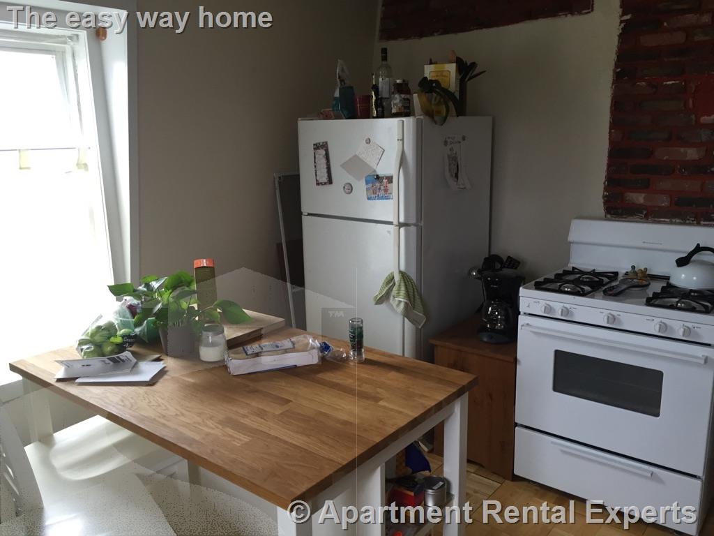 77 Bonair St, Winter Hill