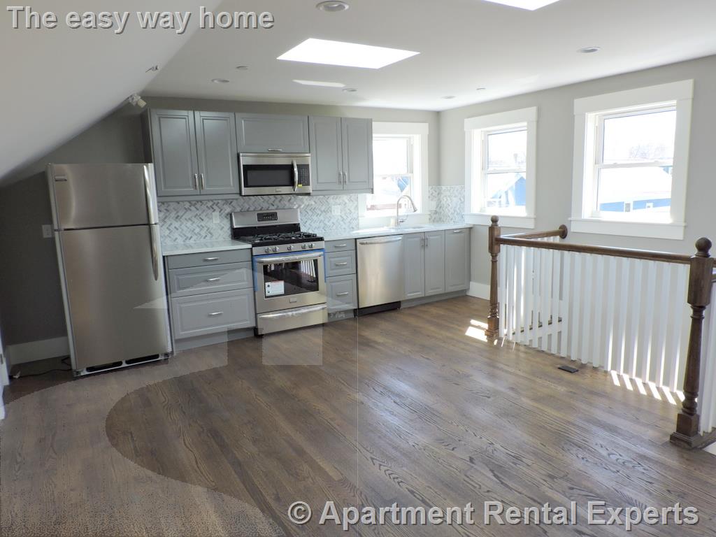 194 Western Ave, Central Square