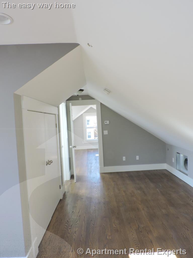 194 Western Ave, Central Square