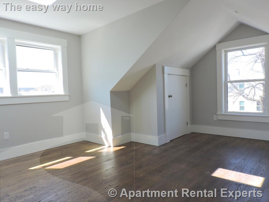 194 Western Ave, Central Square