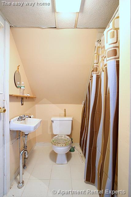 143-145 Orchard St, Davis Square