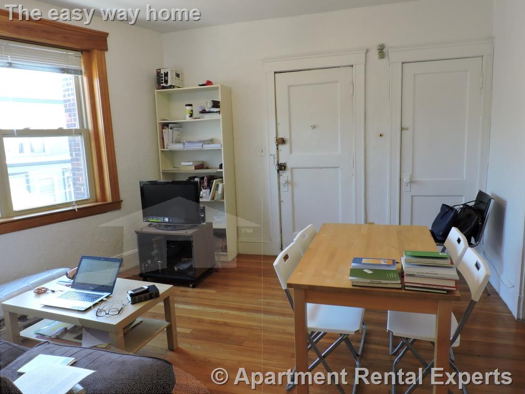 97 Hancock St, Central Square