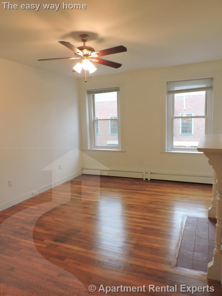 26 Jfk St, Harvard Square