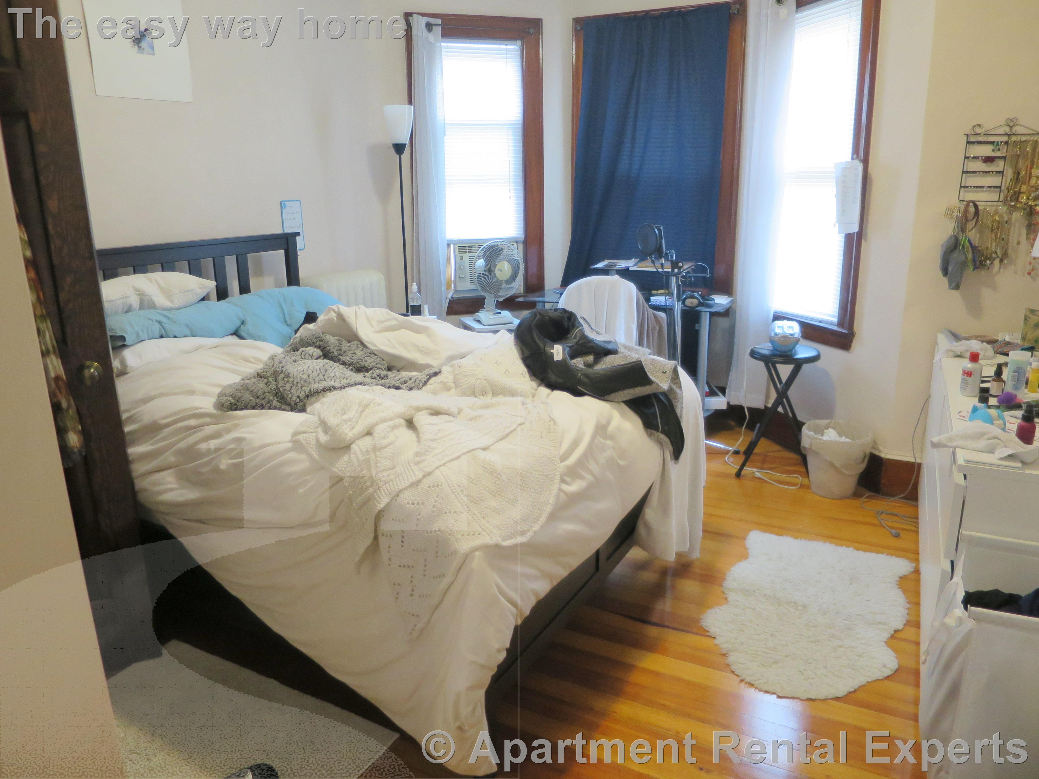 14 Chandler St, Davis Square