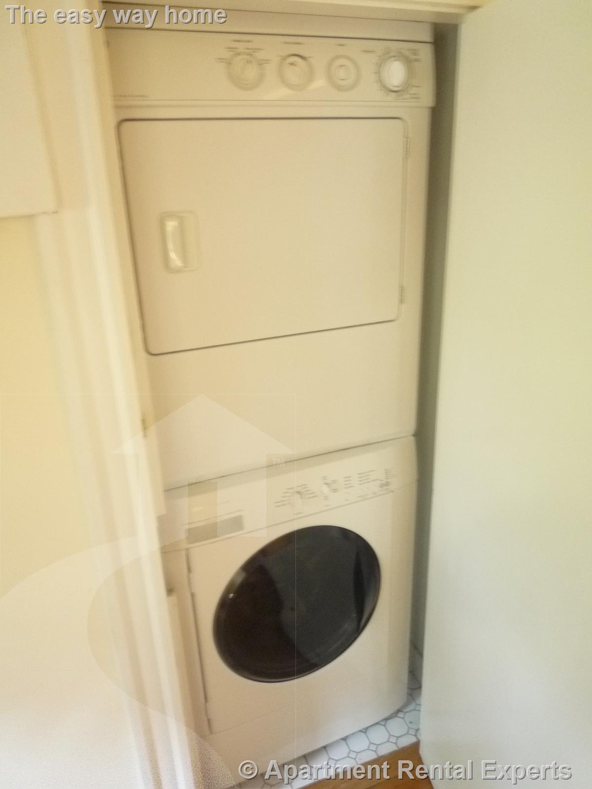 63 Rice St, Davis Square