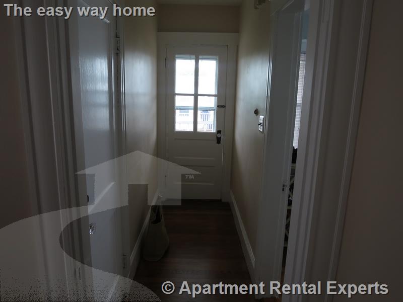 12 Silvey Pl, Porter Square