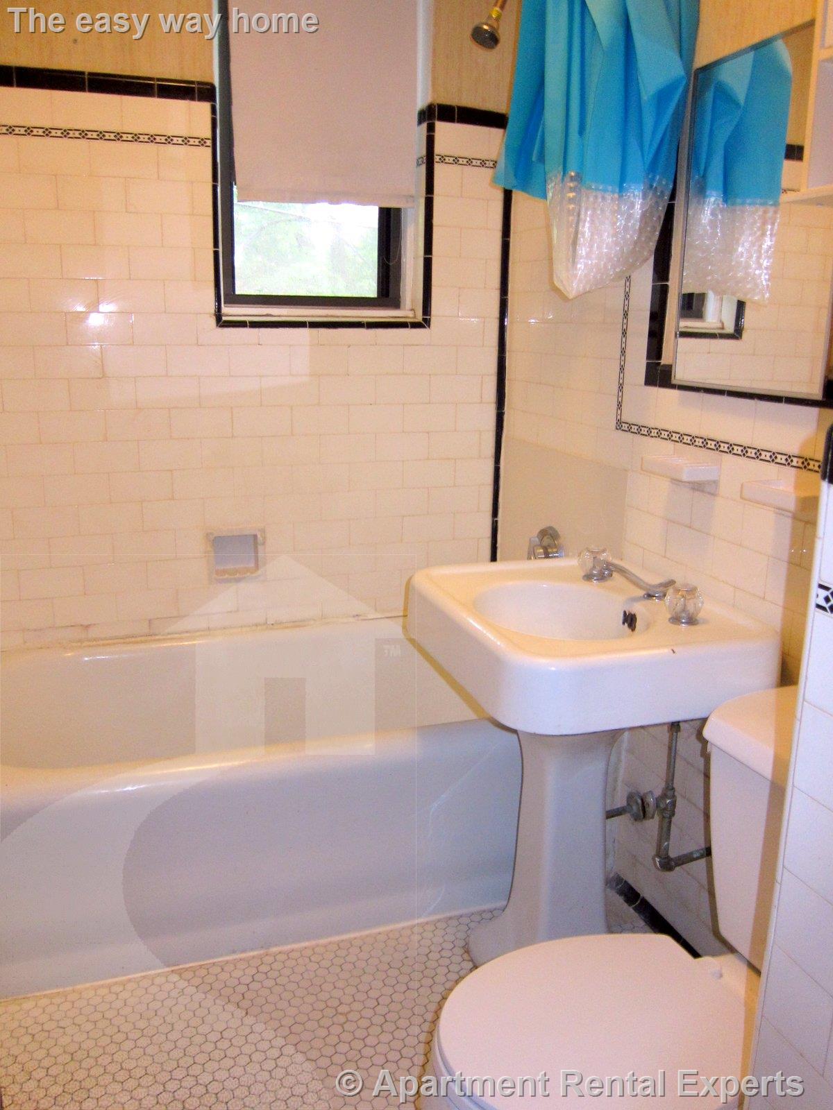 53 Fellsway West, Medford Square