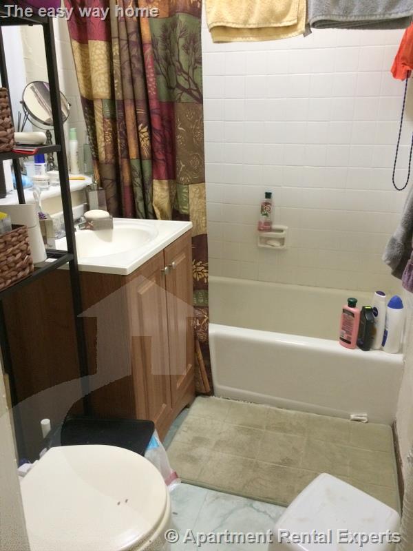 1616 Massachusetts Ave, Harvard Square