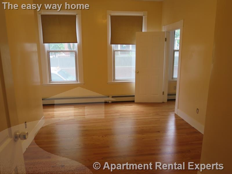 90 Norfolk St, Central Square