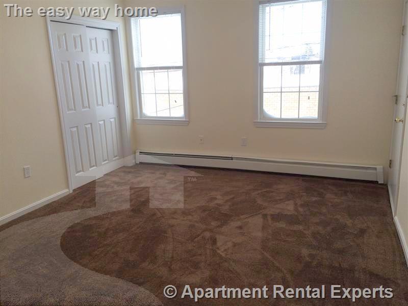 288 Salem St, Medford Square